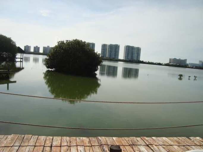Others 5, Grand Royal Lagoon, Benito Juárez