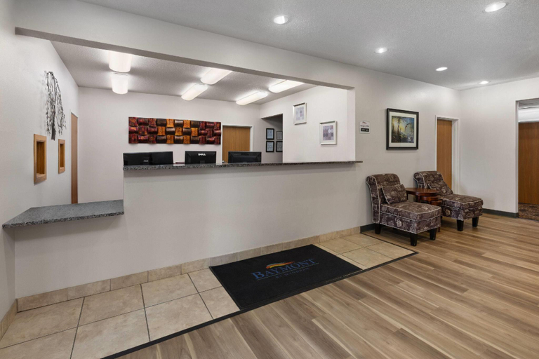 Public Area 2, Baymont by Wyndham Harlan, Shelby