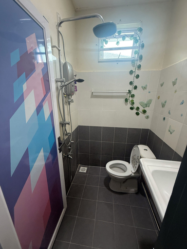 Bathroom 2, RizQin Homestay Bachok, Bachok