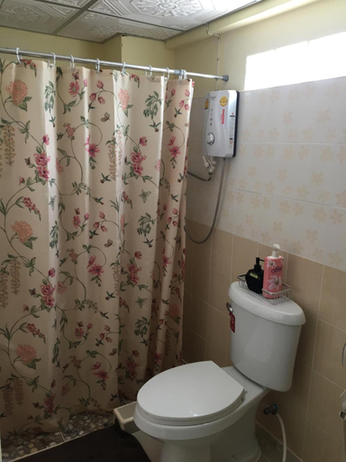 Bathroom 4, Baan Khun Ya Ayutthaya, Phra Nakhon Si Ayutthaya