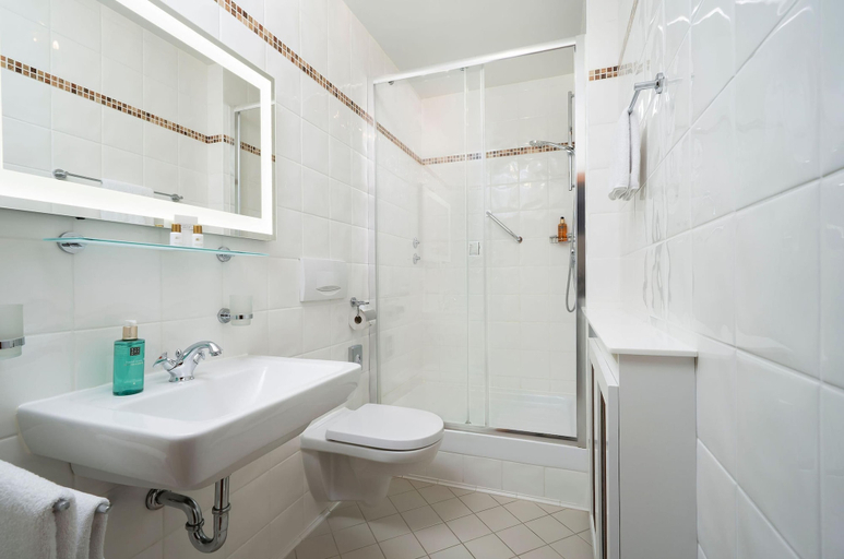 Bathroom 5, Das Palmenwald Schwarzwaldhof, BW Signature Collection, Freudenstadt