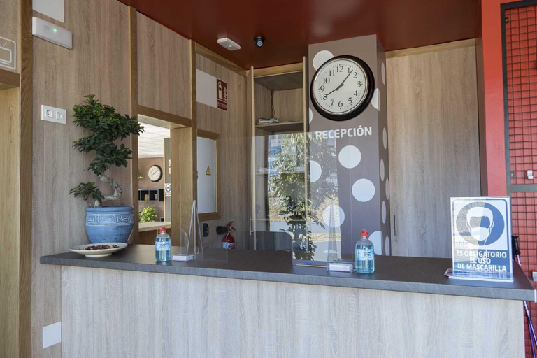 Public Area 2, Albergue GBC hostel, Pontevedra
