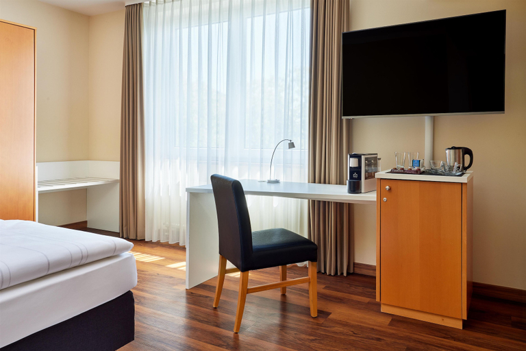 Bedroom 3, Best Western Macrander Hotel Dresden, Dresden