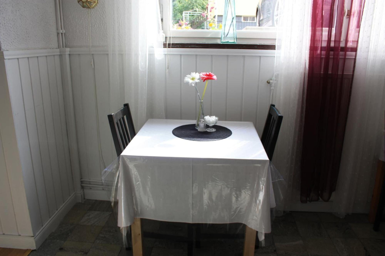 Others 5, Lilla Hotellet, Eskilstuna