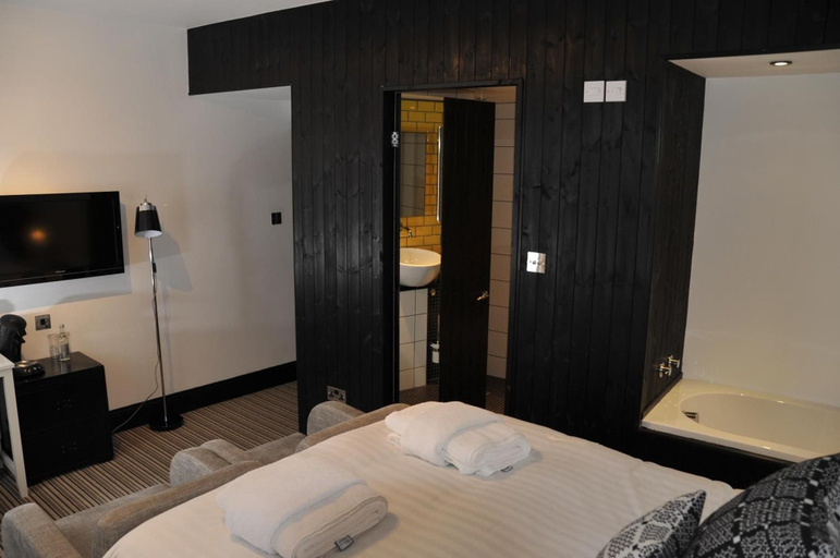 Bedroom 2, Greenbank Lodge Llangollen, Denbighshire