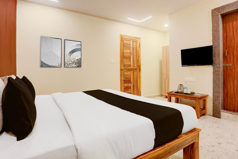Room 3, Premium Hotel Rama Grand, Chittoor