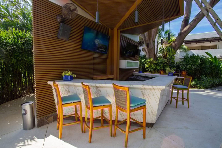Room 5, Elegance - Jungle Meet With Private Pool Heated, Compostela