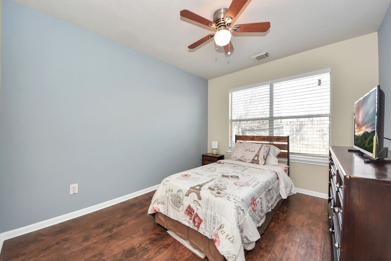 Room 5, Grace Home, Houston
