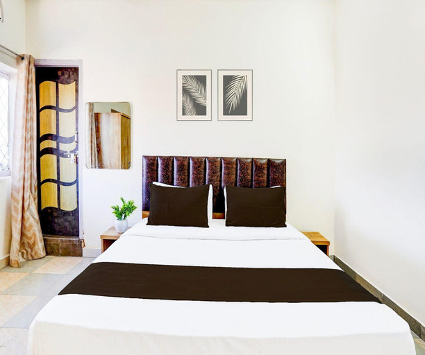 Room 4, Saver Double Hotel White Retreat Inn, Dehradun