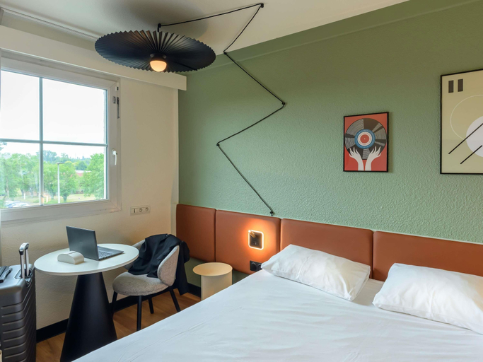 Bedroom 3, ibis Strasbourg Aéroport Le Zénith, Bas-Rhin