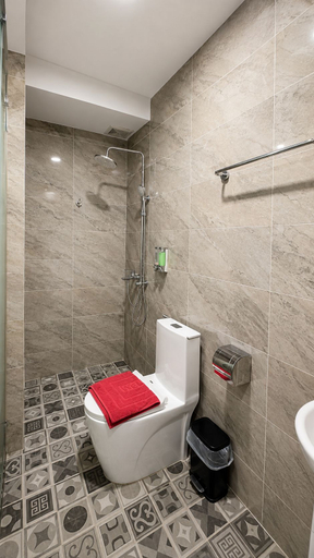 Bathroom 5, Ostro Hotel, Phnom Penh