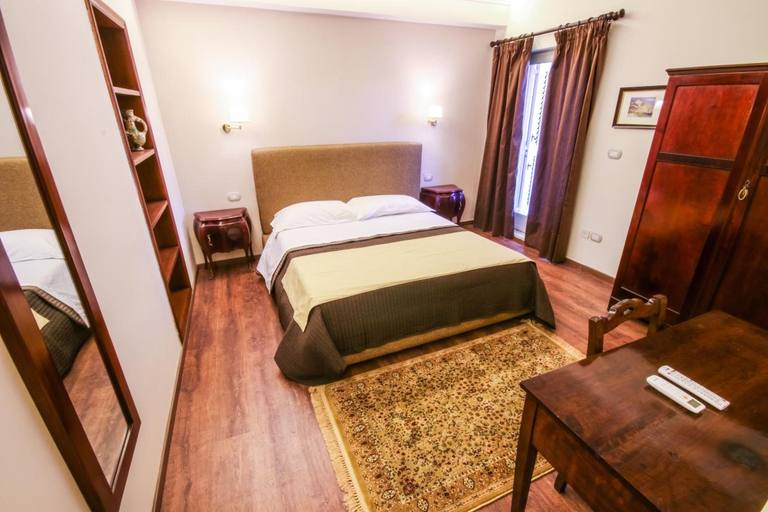 Bedroom 3, 96 Guest House, Reggio Di Calabria