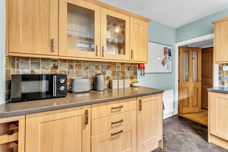 Interior 2, Spacious Stoke Townhouse 3Br Near Hospital, Stoke-on-Trent