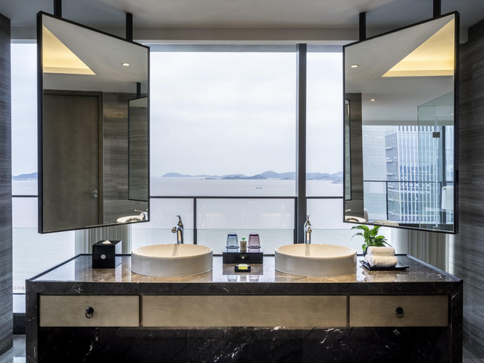 Bathroom 4, Pullman Zhoushan Seaside, Zhoushan