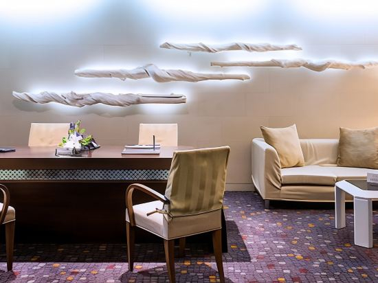 Hotel Interior/Public Areas 3, Furama Silom Hotel, Bang Rak