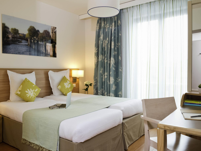Bedroom 3, Aparthotel Adagio Paris Vincennes, Val-de-Marne