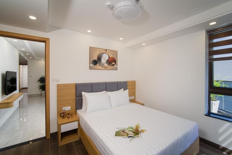 Room 5, HSuites Riverside Hotel & Apartment, Da Nang