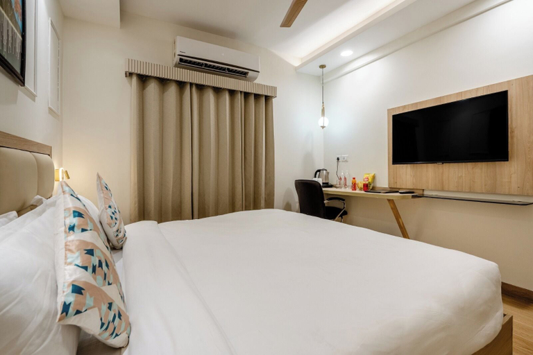 Bedroom 4, Royal orbit Hotel, Delhi