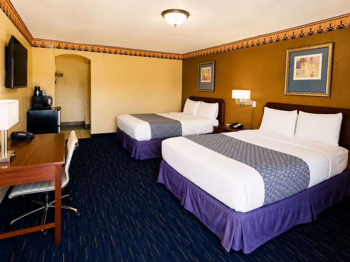 Bedroom 2, Country Inn Sterling, Rice