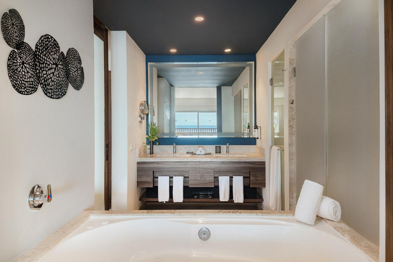 Bathroom 5, Dreams Puerto Morelos Resort & Spa - All Inclusive, Benito Juárez