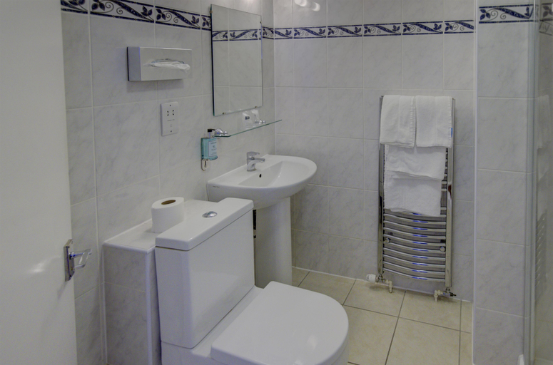 Bathroom 4, Best Western Swiss Cottage Hotel, London