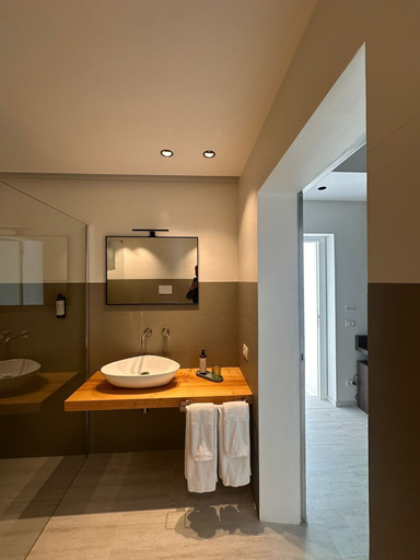 Bathroom 4, Zahir Rooms & wellness, Trapani