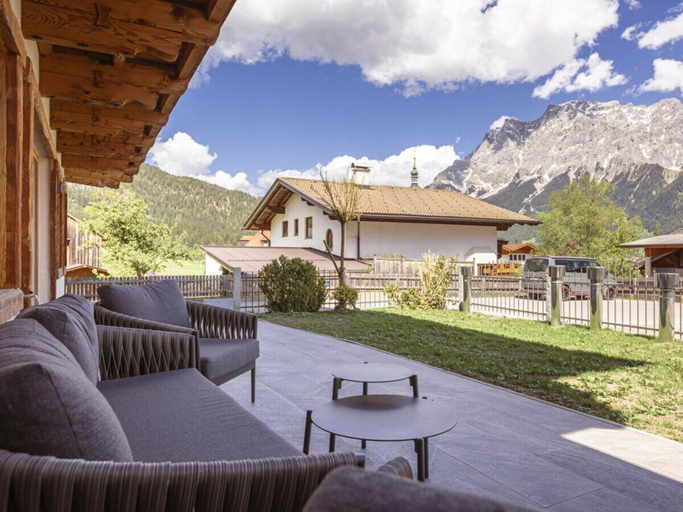 Terrace/patio, Apartment in Lermoos With Terrace, Reutte