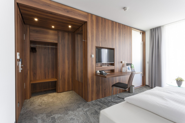 Bedroom 2, Best Western Hotel am Europaplatz, Augsburg