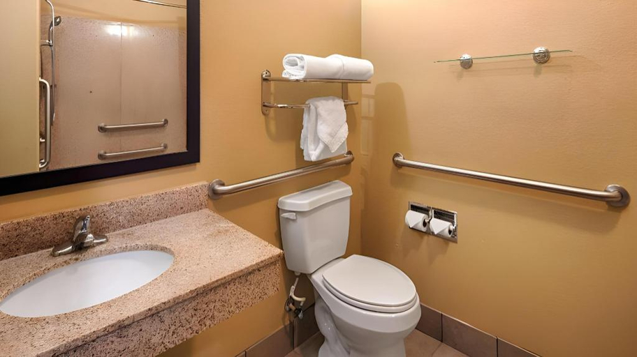Bathroom 4, Best Western Oakdale Inn, Allen