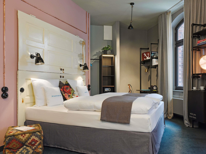 Bedroom 4, 25hours Hotel Altes Hafenamt, Hamburg