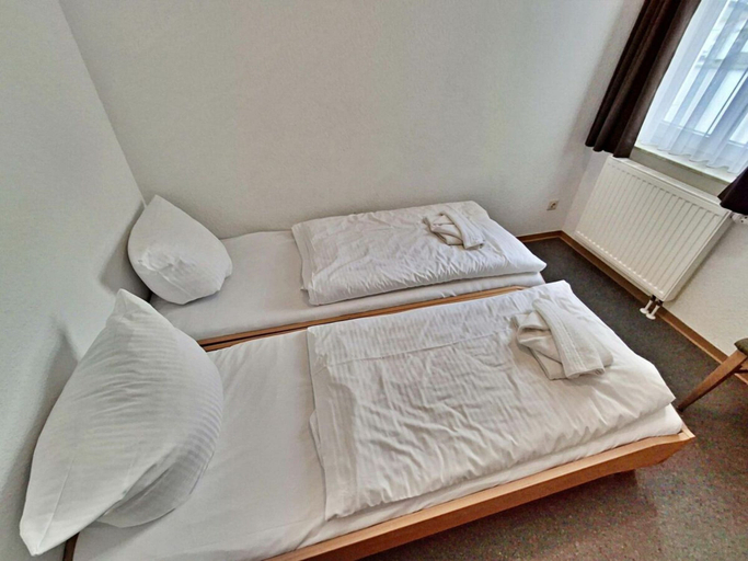 Room 4, House by the spa Park, Vorpommern-Greifswald