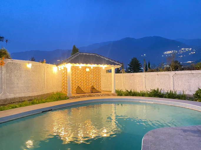 Pool 3, Fatma Mountain Hills by Tamastu Villaz, Bogor