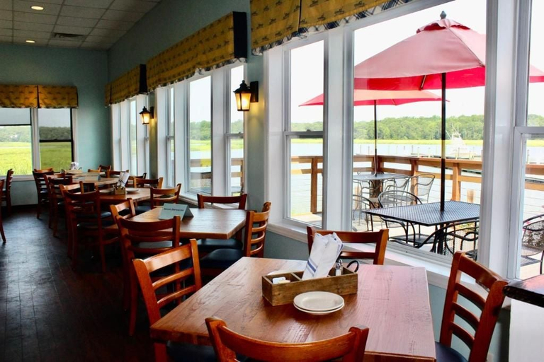 Food & Drinks 3, Surry Seafood Company, Surry
