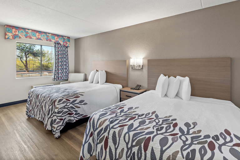 Bedroom 4, Red Roof Inn Tucson – Vail, Pima