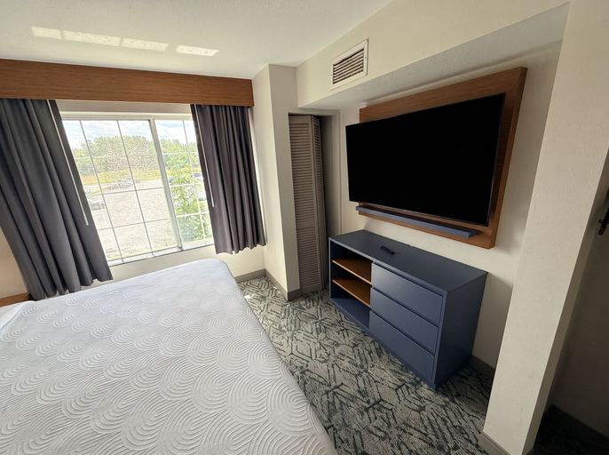 Bedroom 4, Country Inn & Suites by Radisson, Lima, Allen