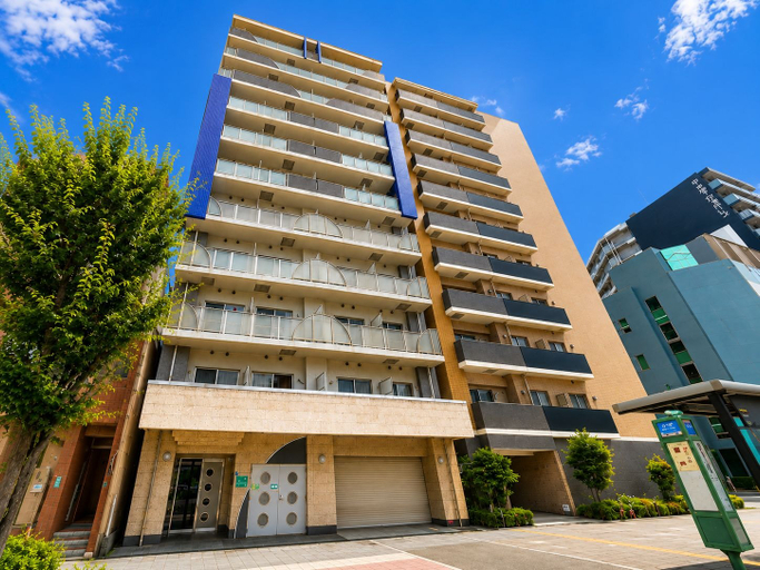 Exterior & Views 2, Royal Heights Sakuragawa Condominium, Osaka