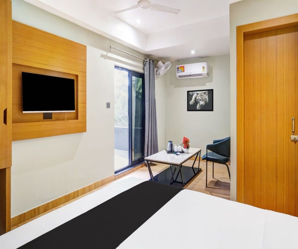 Room 3, Deluxe Room Hotel Nirvis Grand, Kamrup Metropolitan