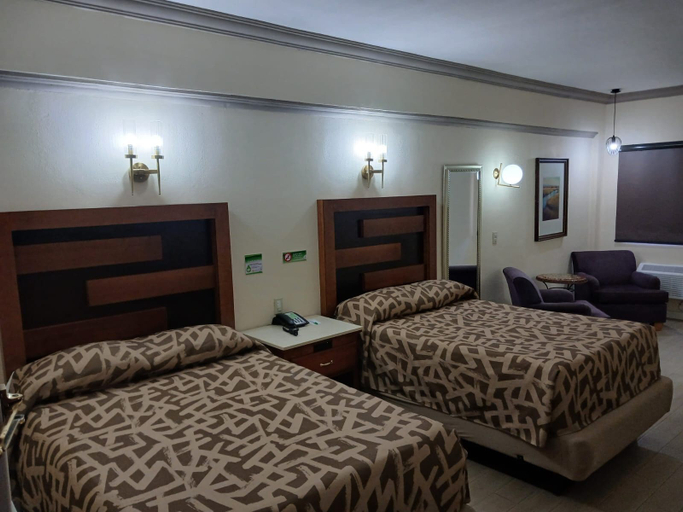 Bedroom 3, Los Cedros Hotel Inn Delicias, Saucillo