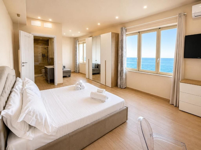 Room 2, Villa Crif, Palermo