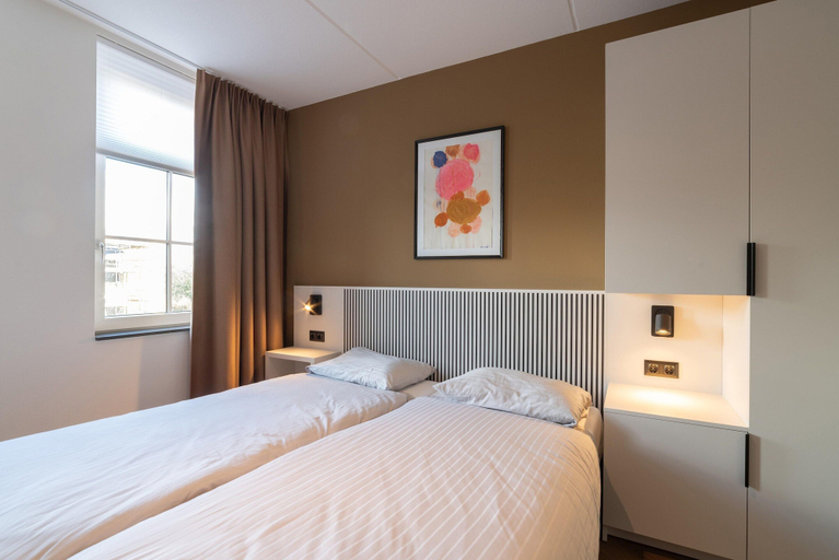 Room 4, Beautiful Villa in Colijnsplaat, Noord-Beveland
