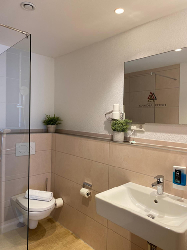 Bathroom 5, Hotel Asgard, Augsburg