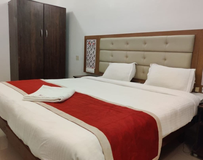 Room 2, Hotel Nesam Grand By M&D Hospitality, Virudunagar