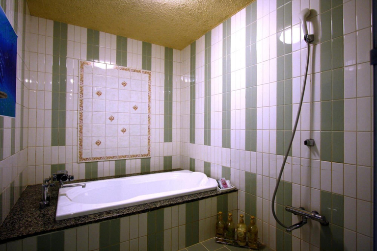 Bathroom 5, Hotel Ohirune Racco HigashiOsaka -Adults Only, Higashiōsaka