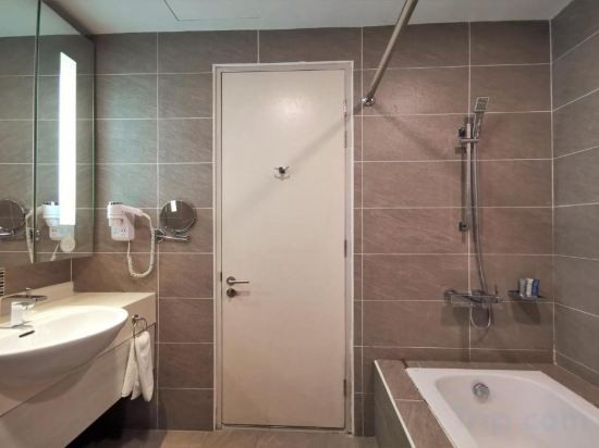 Others 4, Trinidad Suites Johor, Trademark Collection by Wyndham, Johor Bahru