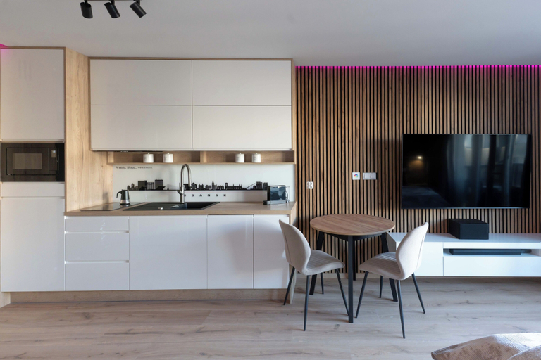 Private kitchenette 2, Portovo Private Jacuzzi & AC Suite, Gdańsk City