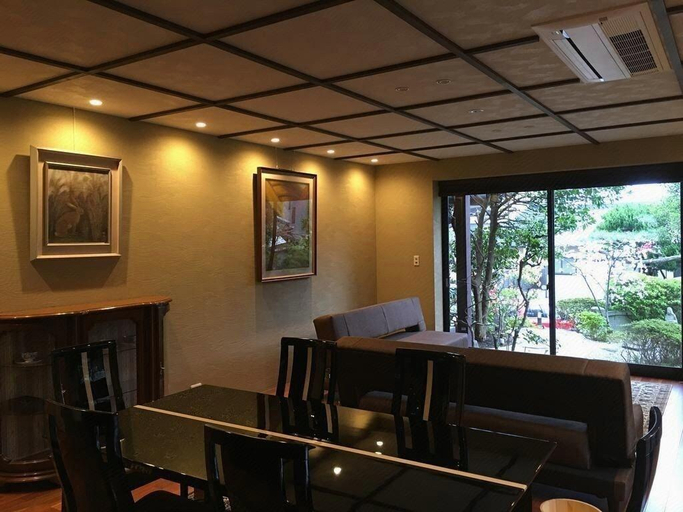 Food & Drinks 4, Hananobou Kinkakuji-Michi, Kyoto