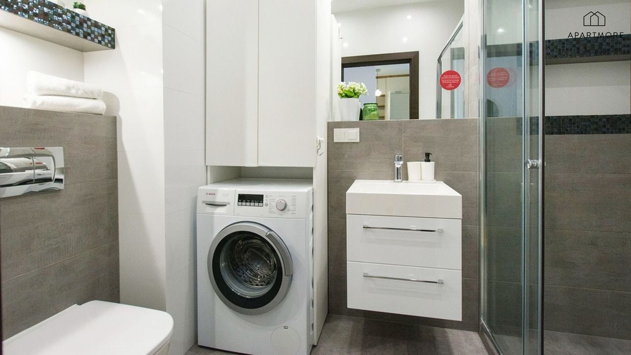Bathroom 4, City Center - Dluga Grobla by Apartmore, Gdańsk City