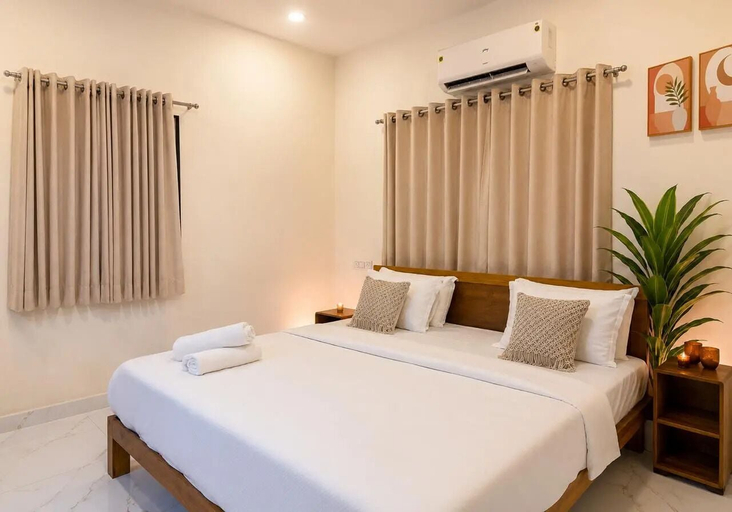 Room 1, Sukoon Cottage, Raigarh