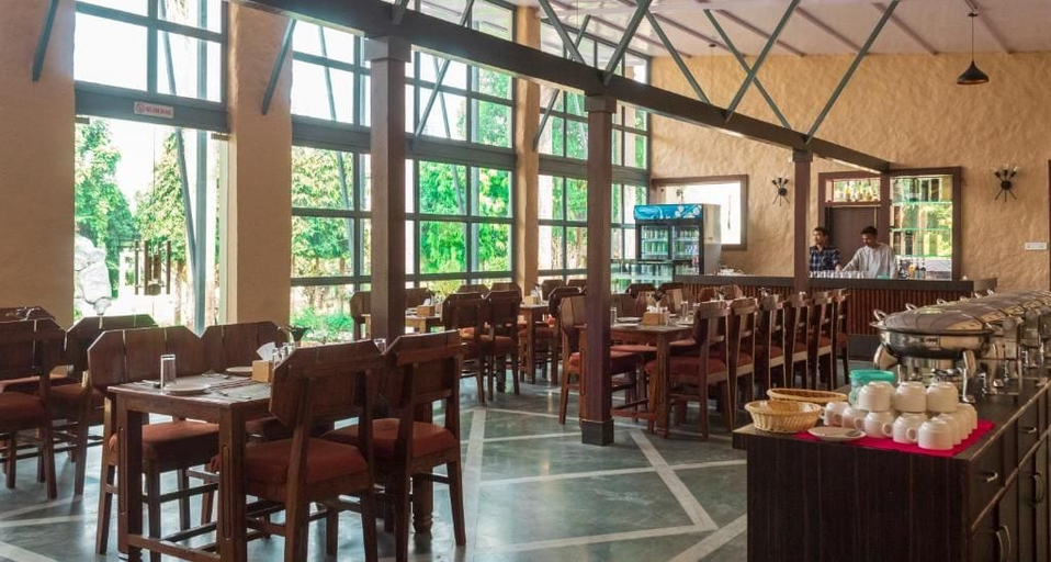 Food & Drinks 5, Royal Tiger Luxury Resort, Narayani