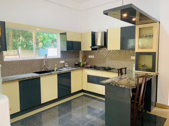 Private kitchen, Gin Oya Luxury Villa Waikkala, Wennappuwa